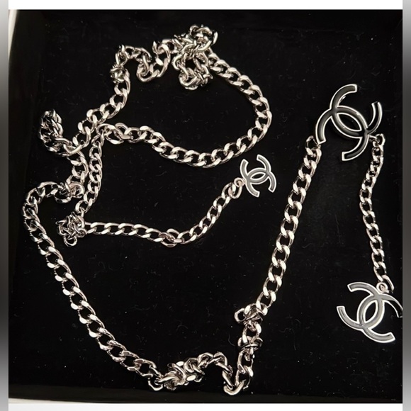 Chanel vintage Belt (or necklace) with Box and Tags - Picture 10 of 15